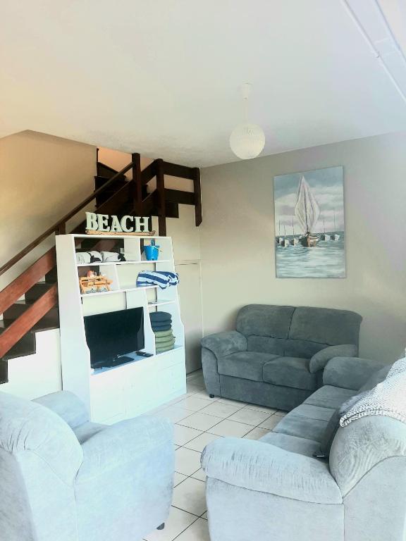 3 Bedroom Sea-Front Apartment