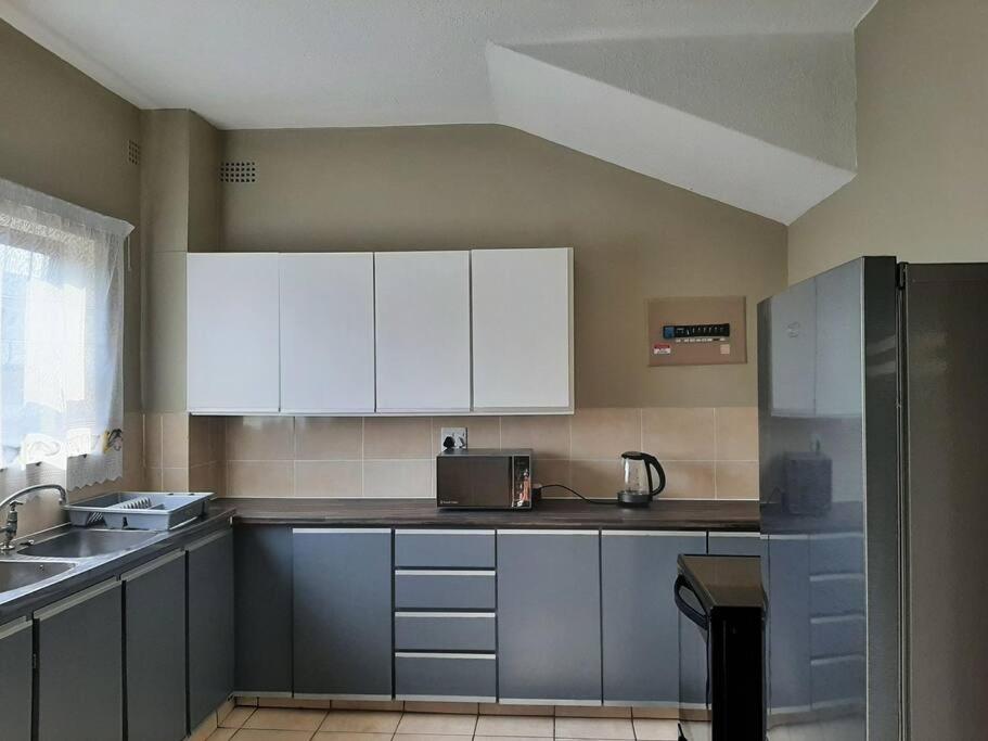 3 Bedroom Sea-Front Apartment
